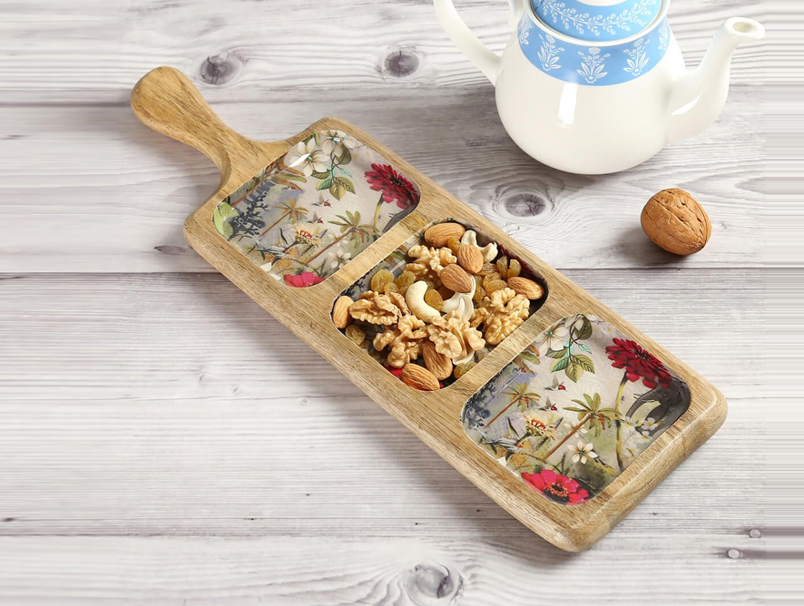 Bring a wow element to your kitchen with these contemporary wooden trays