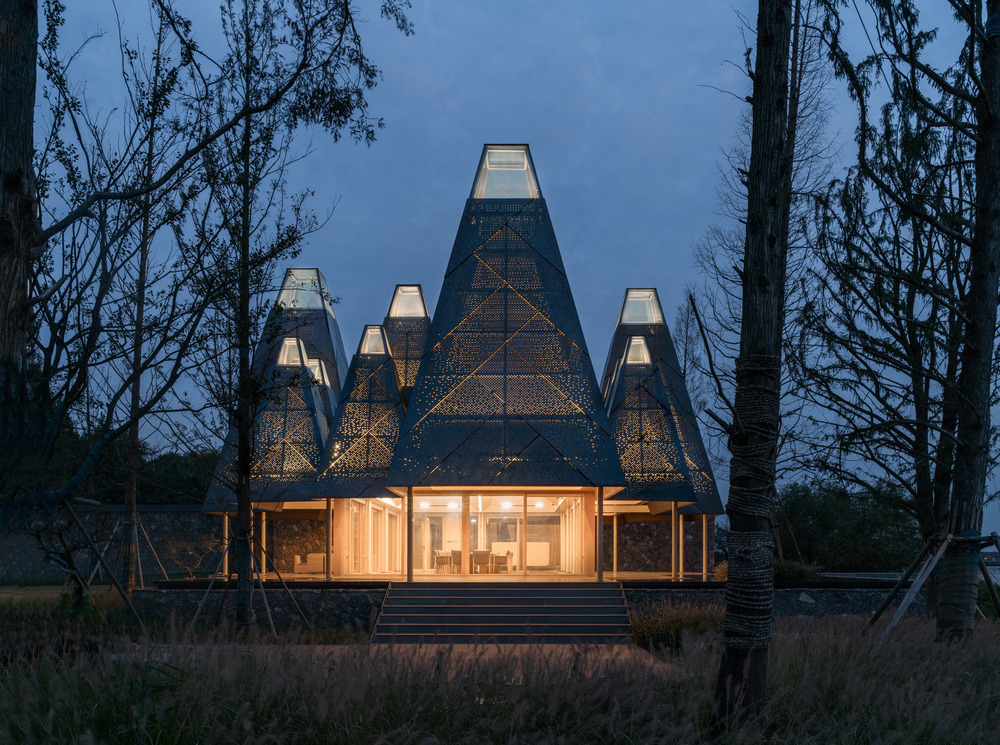 Restaurant of Metasequoia Grove