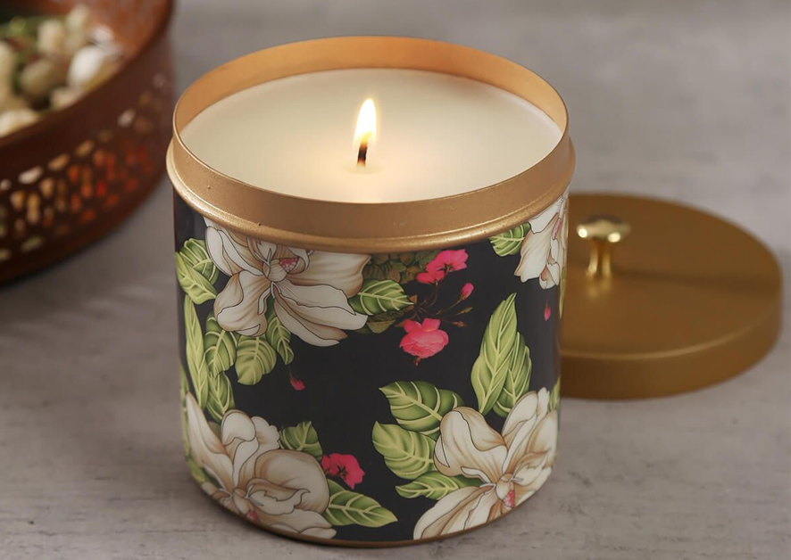 Fresh-smelling Candles