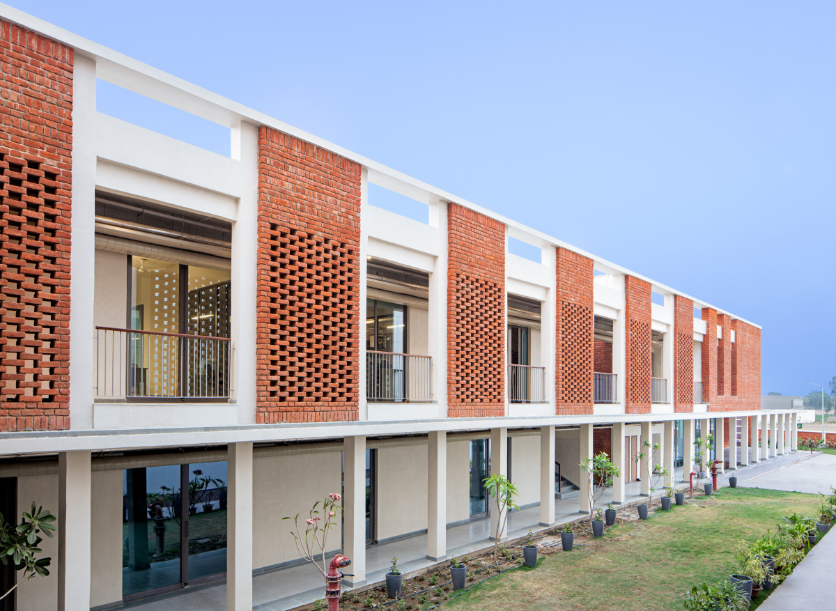 Integrated Production Facility for Organic India - Project Images © Andre J Fanthome