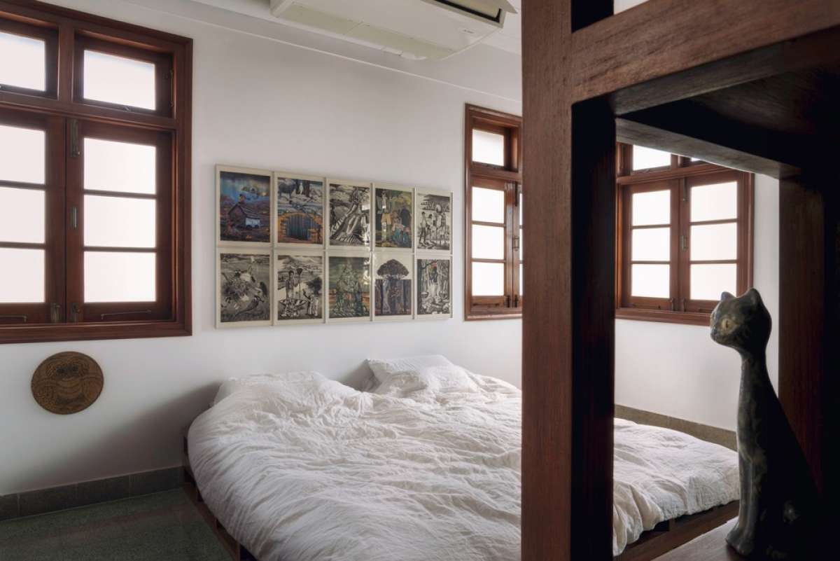 Guest Bedroom - utilizing the existing building fabric to allow optimal natural light and ventilation