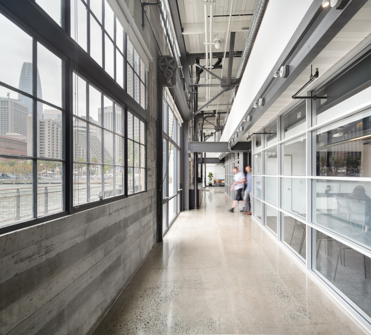 MSG Entertainment: By uncovering and celebrating materials and structures that had been previously ignored or concealed, and re-establishing spatial connections, William Duff Architects (WDA) designed an office that helps facilitate the impromptu interact