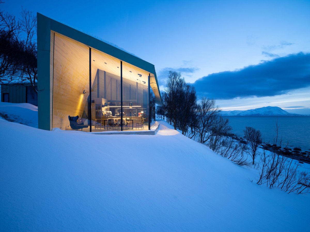 Lyngen Aurora by Snorre Stinessen Architecture. Photo credit: Snorre Stinessen