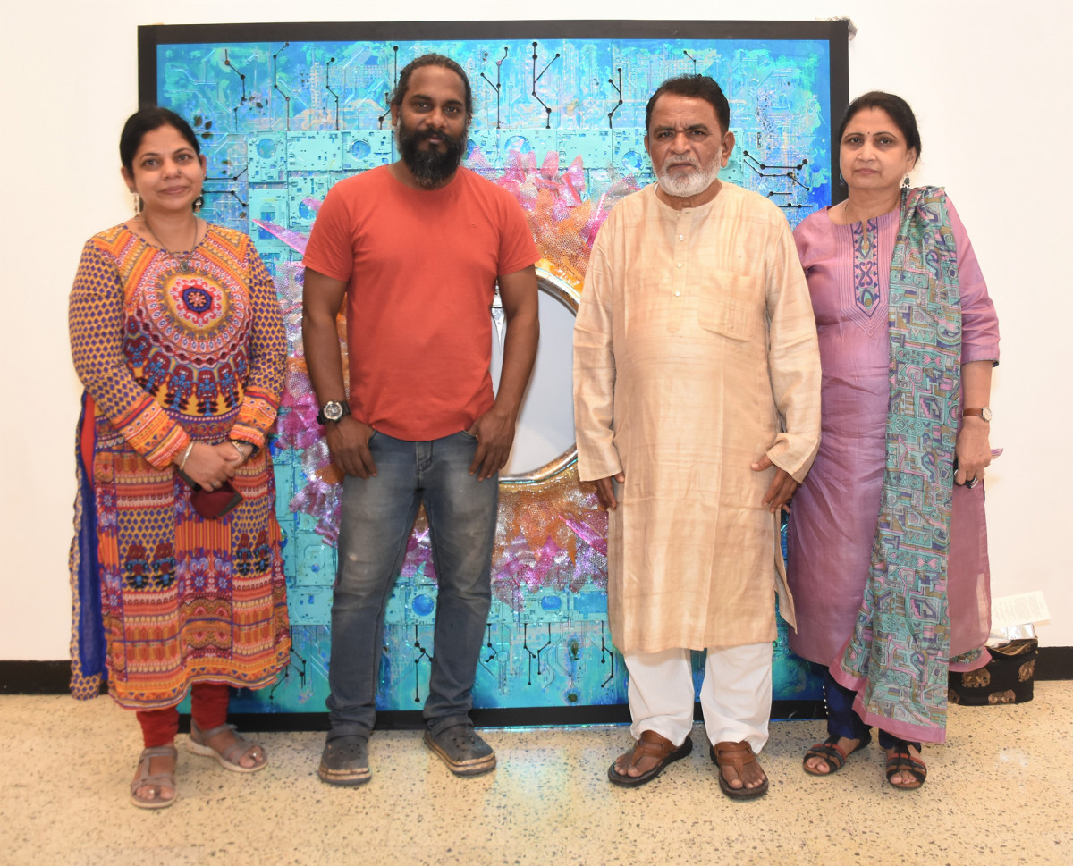 Dahlea Hari, Haribaabu Naatesan, Uttam Pacharne and Jyoti Uttam Pacharne at the inauguration of award-winning artist Haribaabu Naatesan's show 'Irreversible 2.0 - Obsoleteness is Mukti'