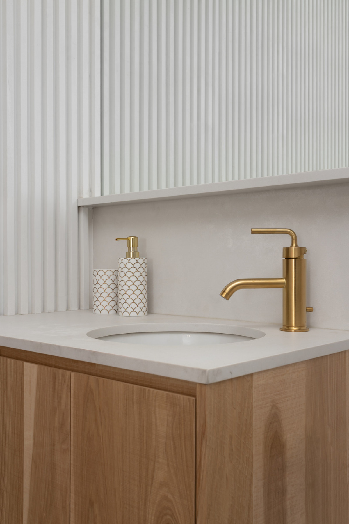 House Caledonia A colorful flow of comfortable distinctions Design Dekko