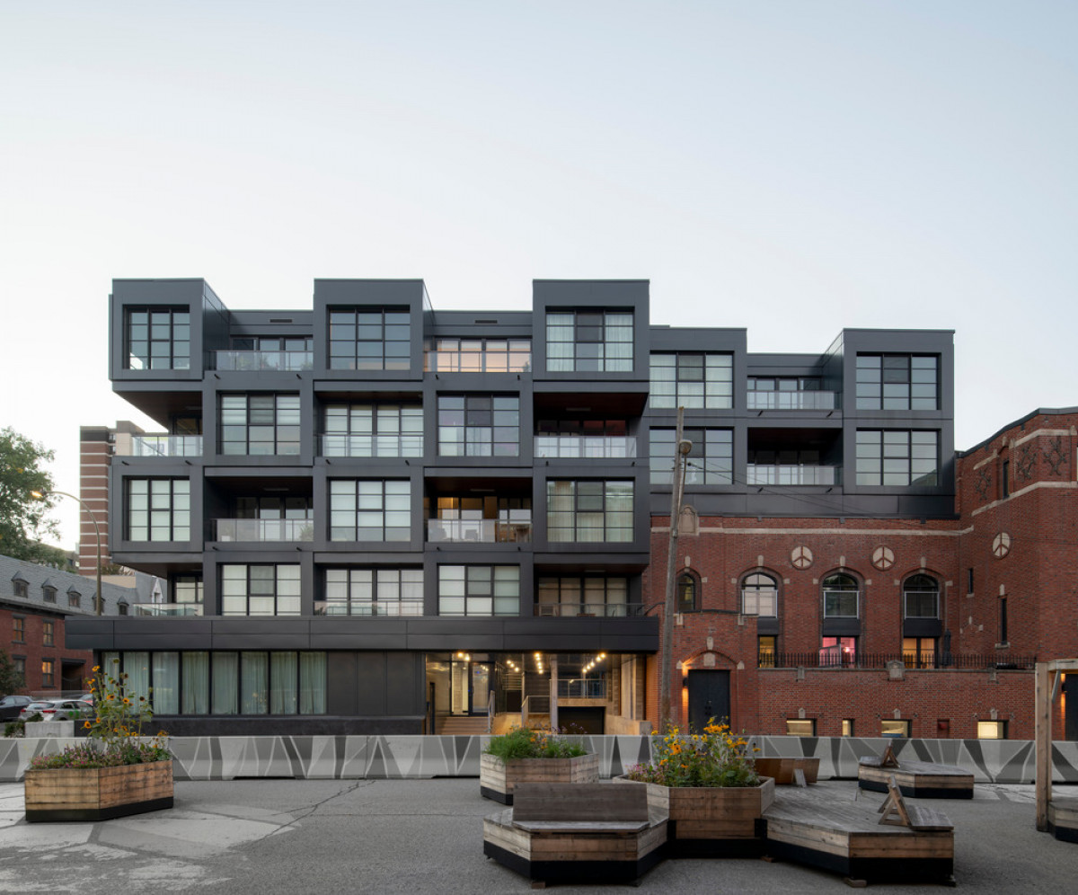Carré des Arts: Melding Heritage and Modernity to Create Unique Living Spaces