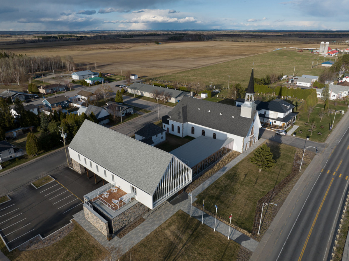 Photo credit: Stéphane Groleau