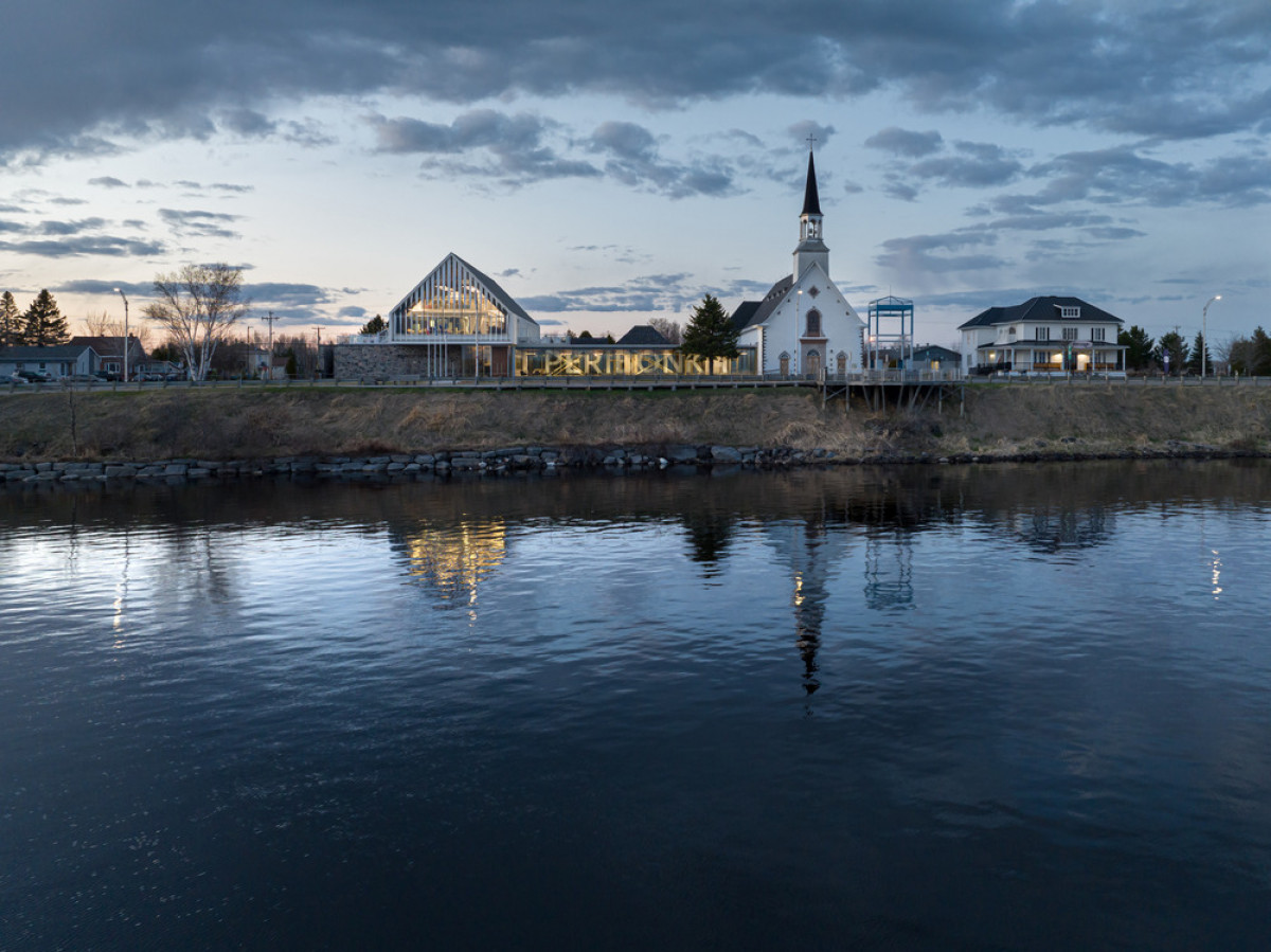 Photo credit: Stéphane Groleau