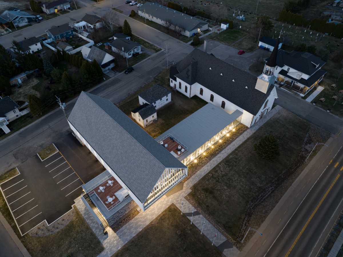 Photo credit: Stéphane Groleau