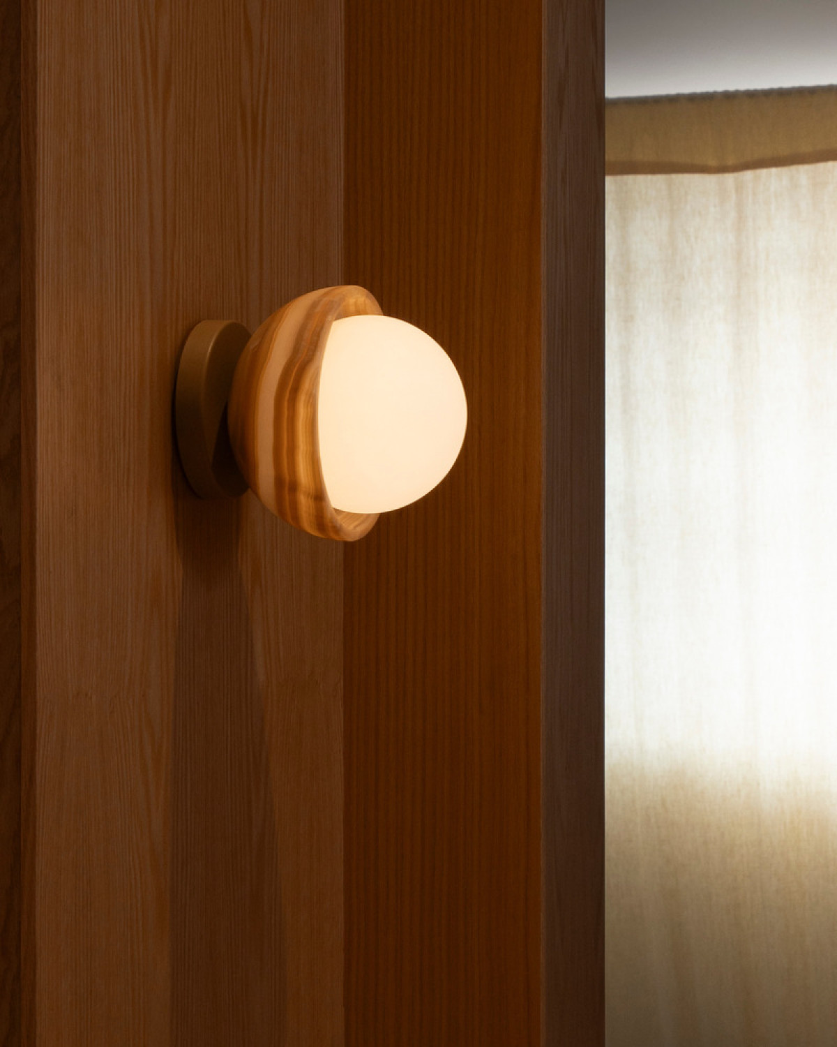 Photo credit: Luminaire Authentik
