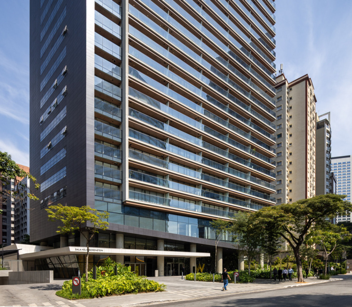 Photo credit: Pedro Mascaro